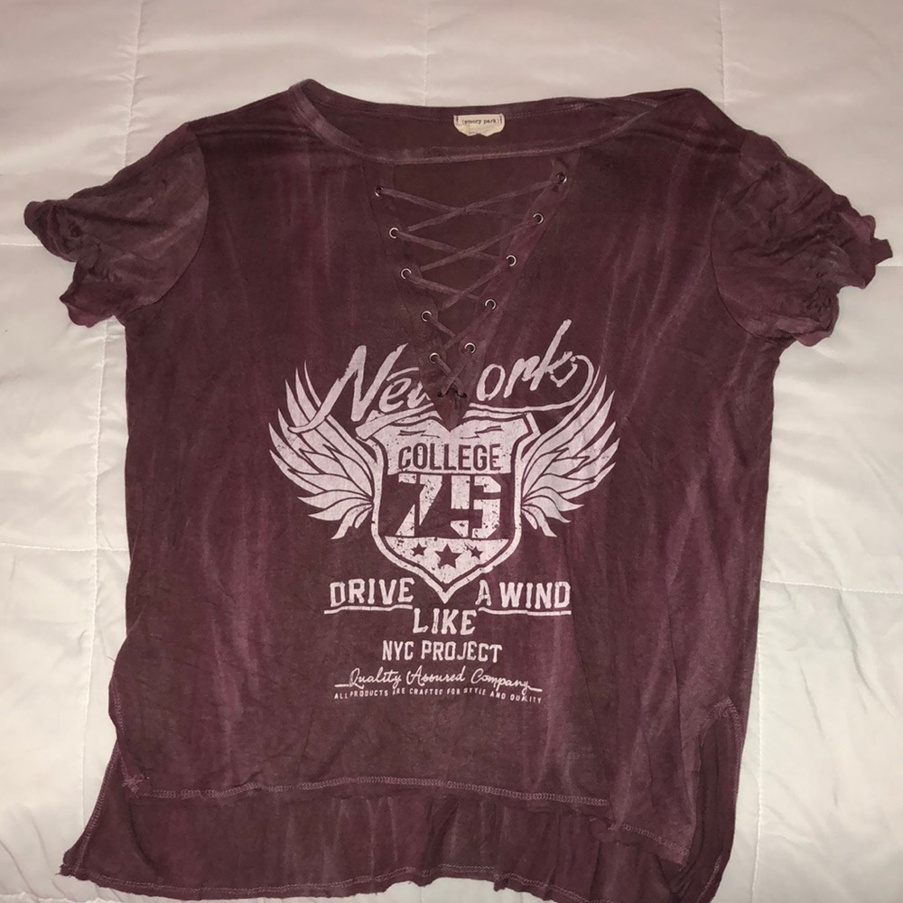 Lace up tee